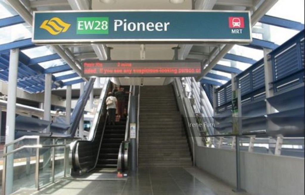 Jurong West Street 61 thumbnail photo